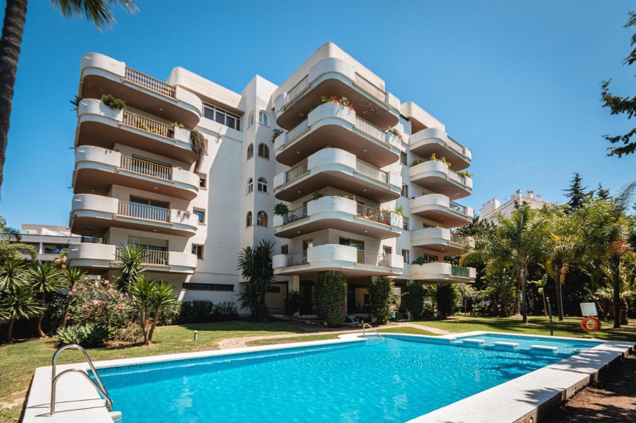 Apartment Puerto Banus Marbella Esterno foto