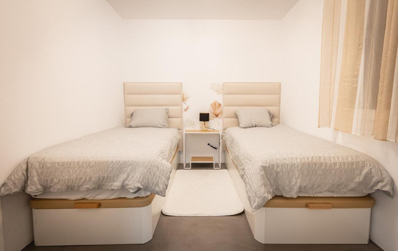 Apartment Puerto Banus Marbella Esterno foto